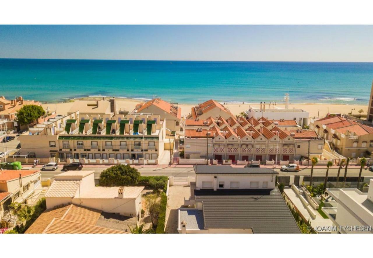 30 Beach House - Bbq & Terrace La Mata  Exterior foto
